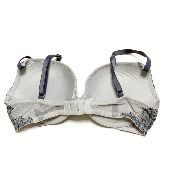Victoria’s Secret very sexy push-up lace bra - Picture 5 of 8